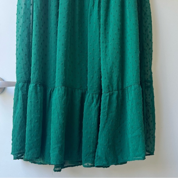 Torrid Maxi Chiffon Clip Dot Pleated Dress - Emerald Green - Size 0 (L) - Picture 10 of 10